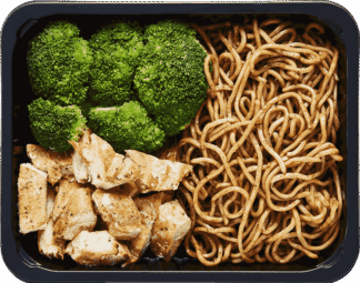 kip-eiernoedels-groente